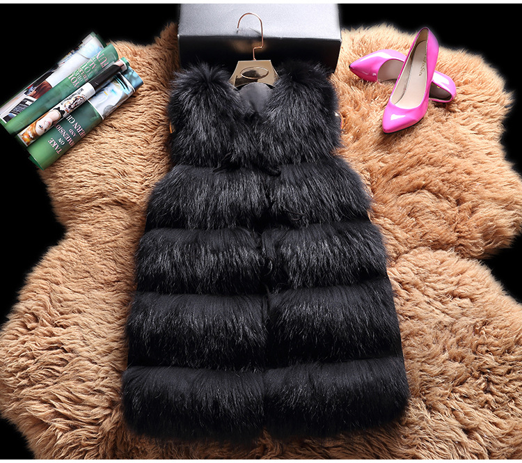 Raccoon Fur Vest 824 Details 2