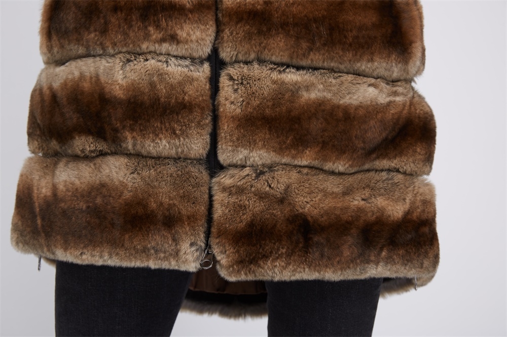 Rex Rabbit Fur Vest 211 Details 4