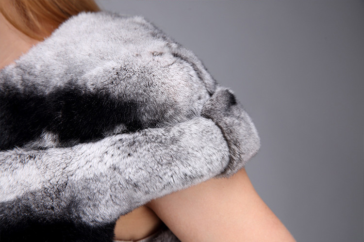 Rex Rabbit Fur Vest with Chinchilla Look 956 Details 12