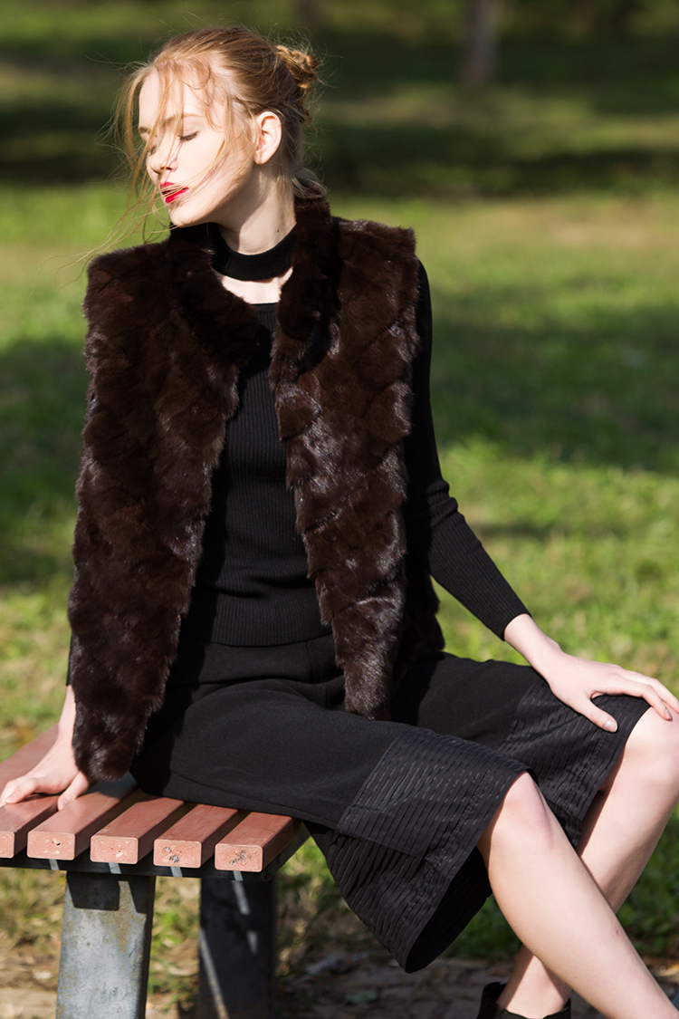 Sable Fur Vest 052 Details 5