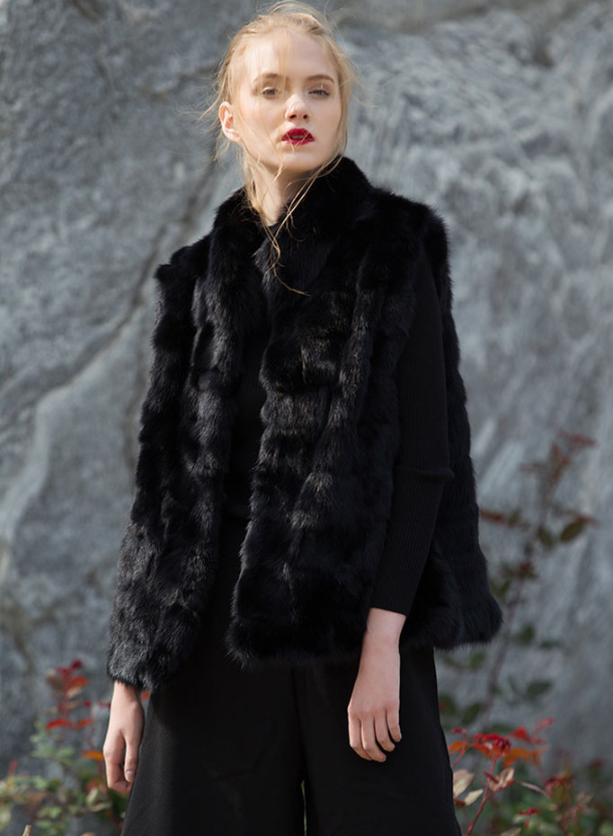 Sable Fur Vest 054 Details 2