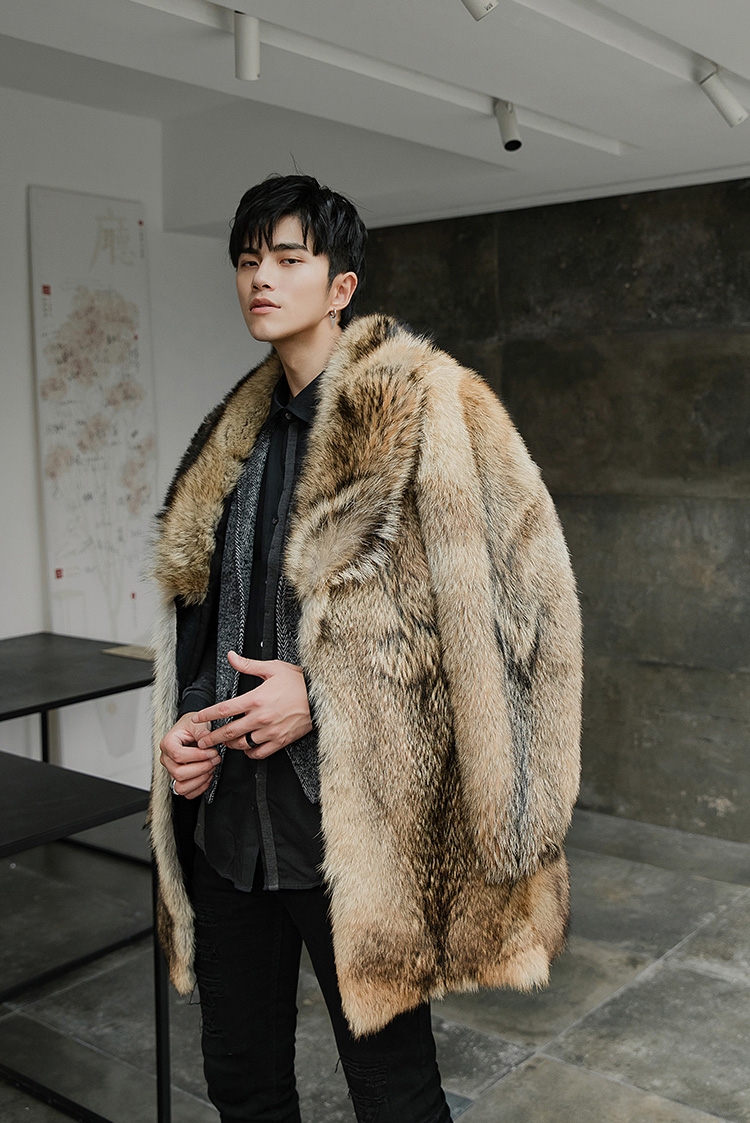 Men's Coyote Fur Coat 392-7